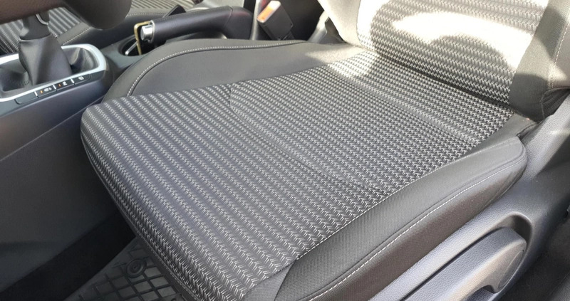 Kia Ceed cena 78900 przebieg: 73600, rok produkcji 2022 z Jedwabne małe 254